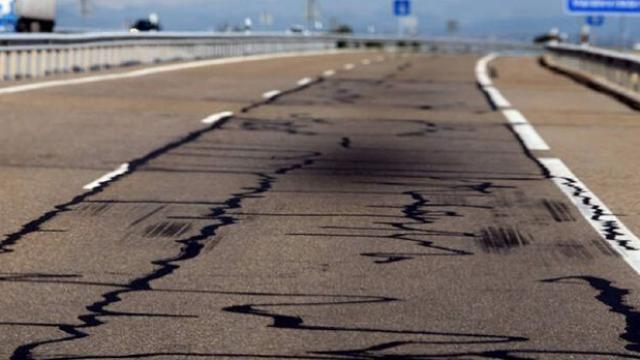 Un tramo de carretera parcheado