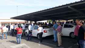 Los taxis madrileños paran en Barajas, Chamartín y la estación Sur