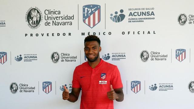 Thomas Lemar pasa reconocimiento médico con el Atlético. Foto: Twitter (@Atleti)