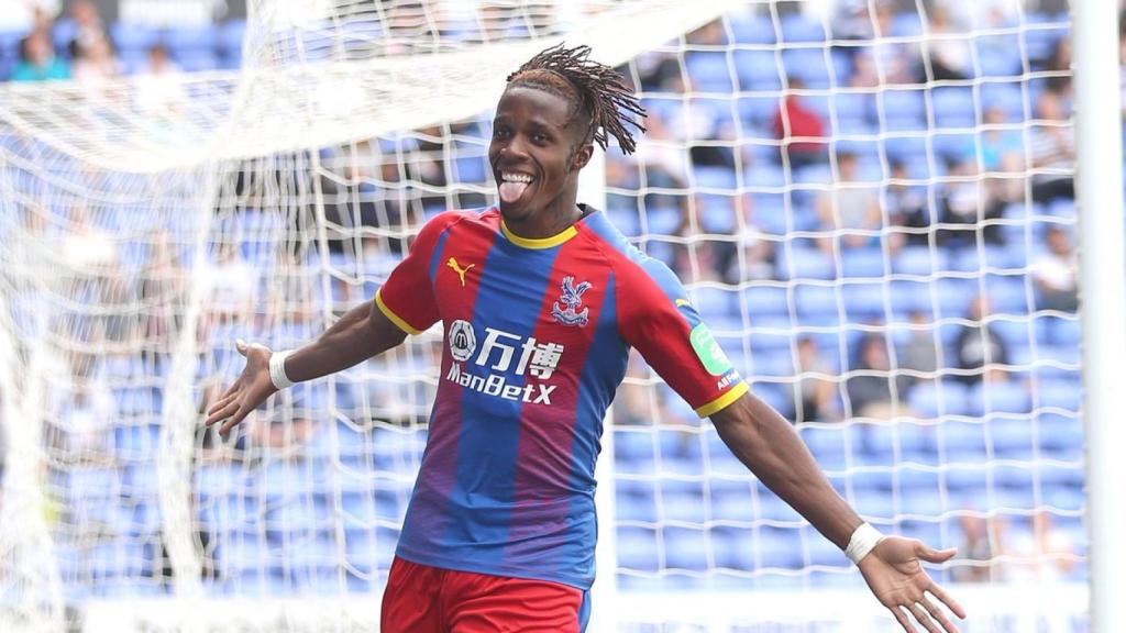 Zaha en un partido con el Crystal Palace