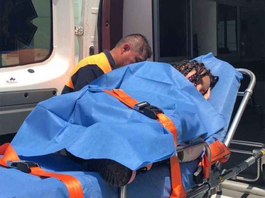 Una de las fotos que Elettra Lamborghini ha compartido de su traslado al hospital.