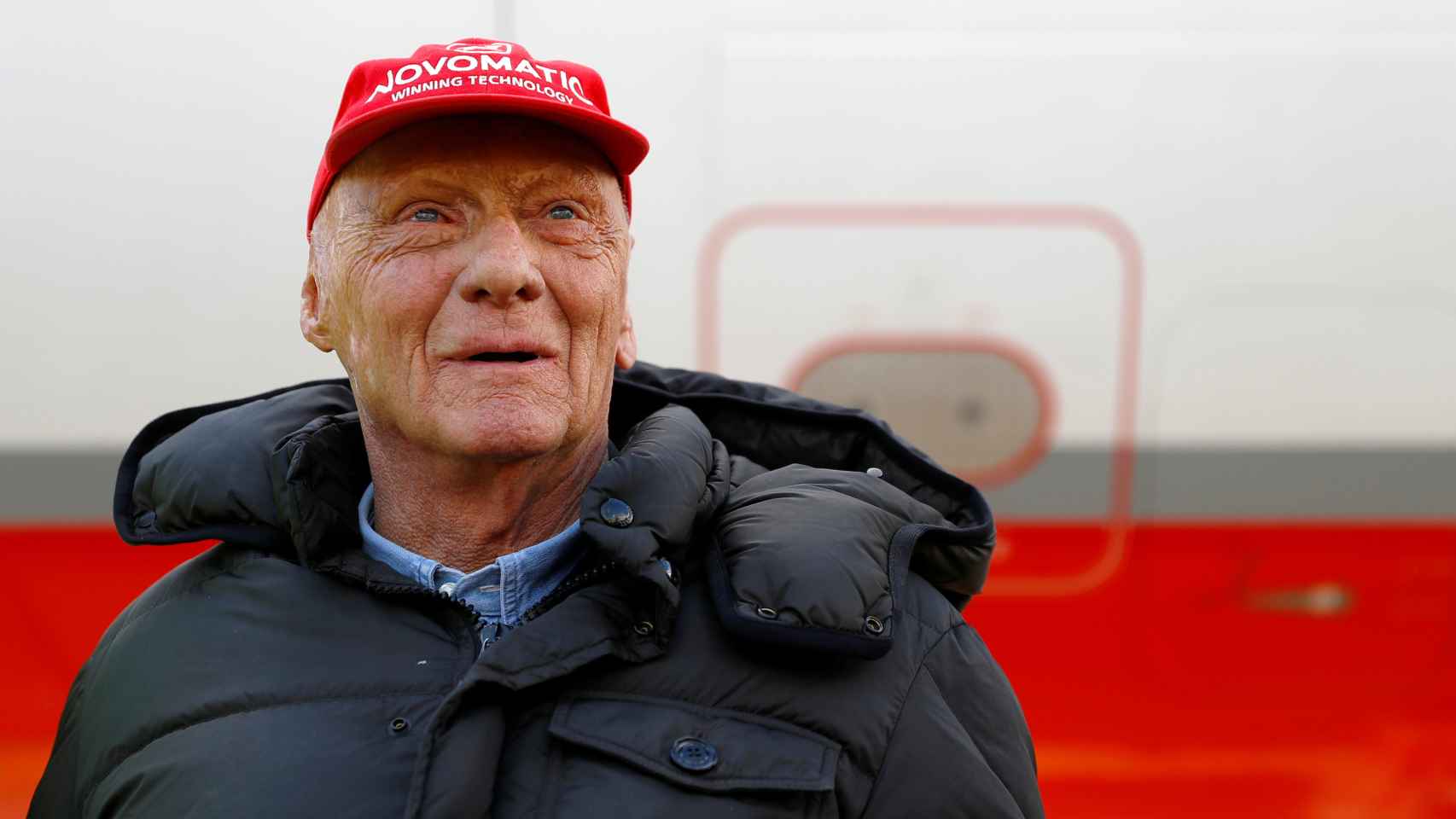 Niki Lauda en el aeropuerto de Düsseldorf