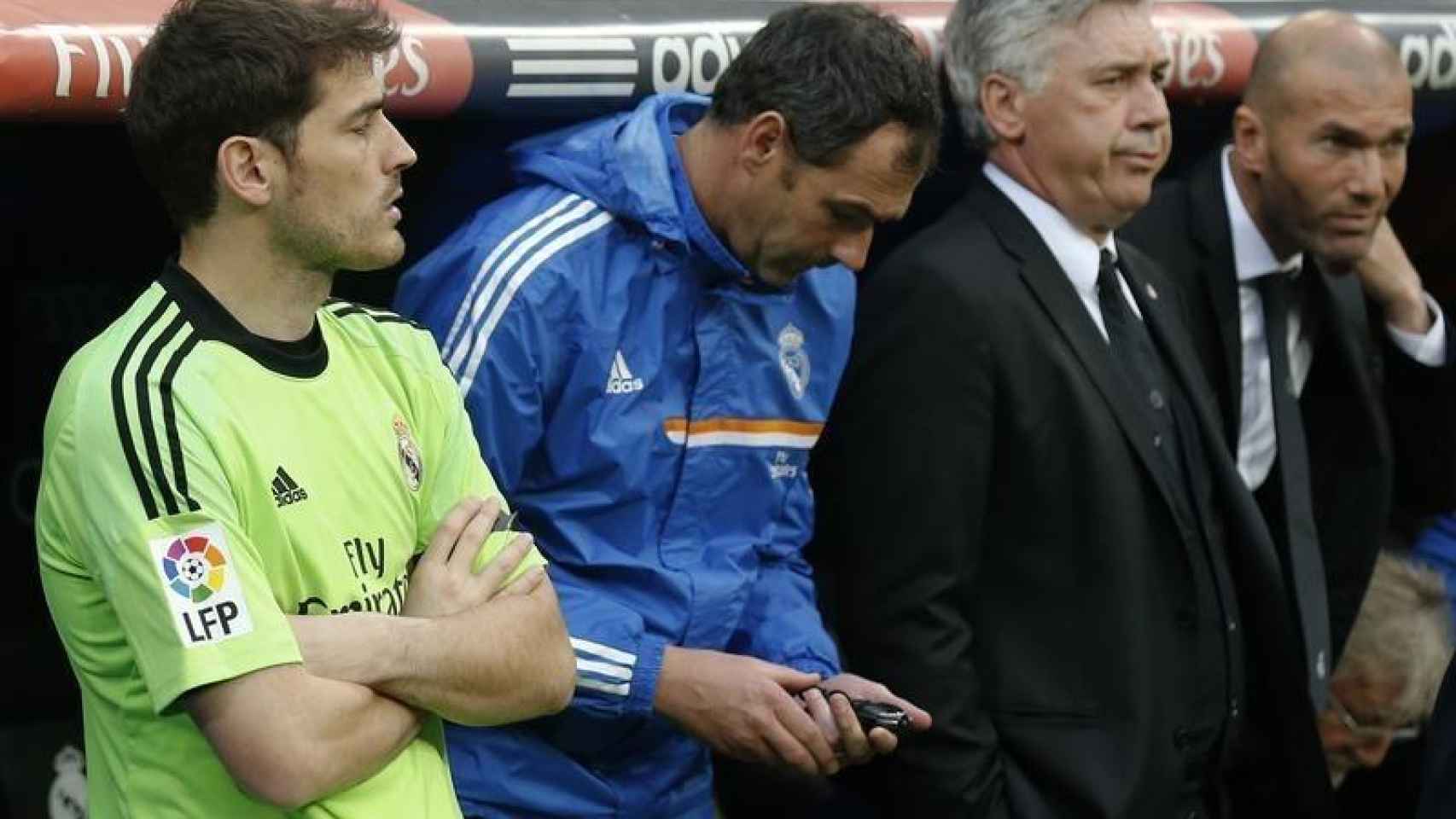 Casillas en el banquillo del Madrid con Ancelotti