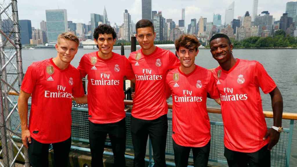 Los jugadores del Real Madrid con la tercera equipación en Nueva York. Foto: realmadrid.com