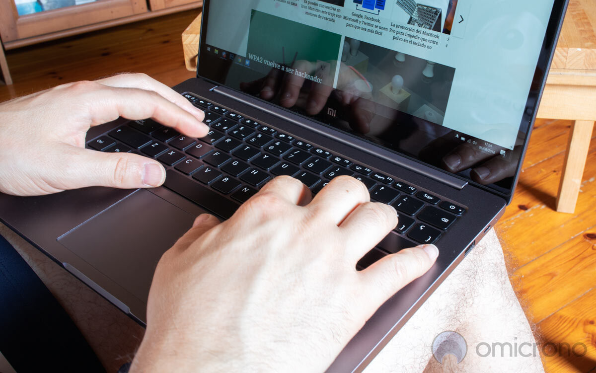 Análisis del portátil Xiaomi Mi Laptop Air: potente y muy compacto