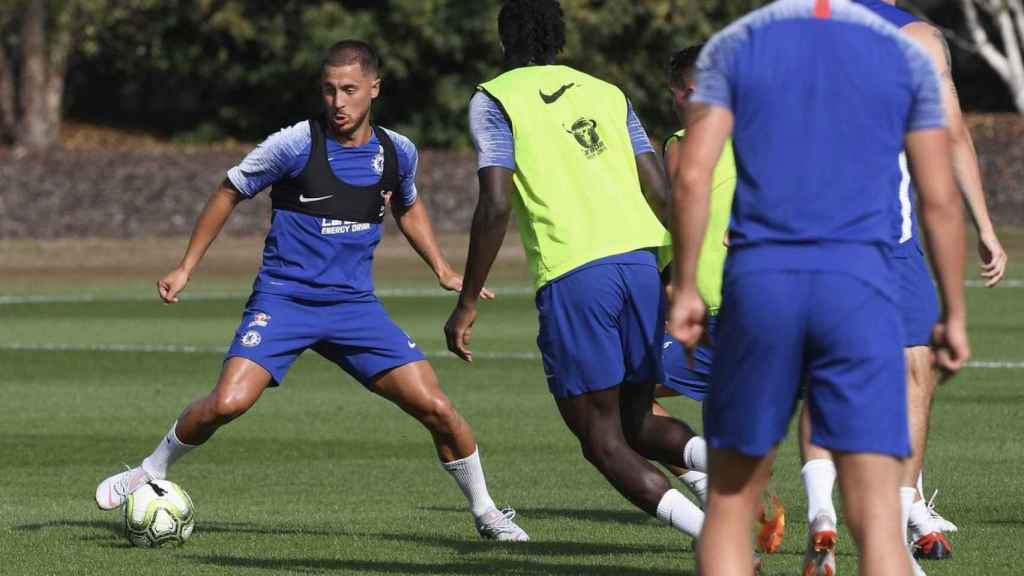 Hazard, durante un entrenamiento con el Chelsea. Foto: Twitter (@chelseafc)
