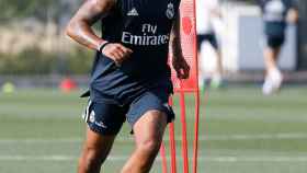 Marcelo entrena con el Real Madrid