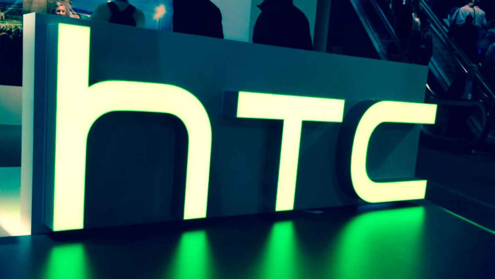 HTC rompe récord con su peor facturación en 15 años