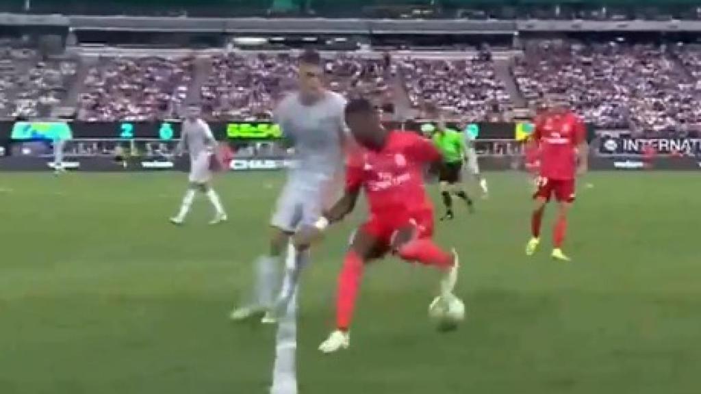 Jugada de Vinicius.