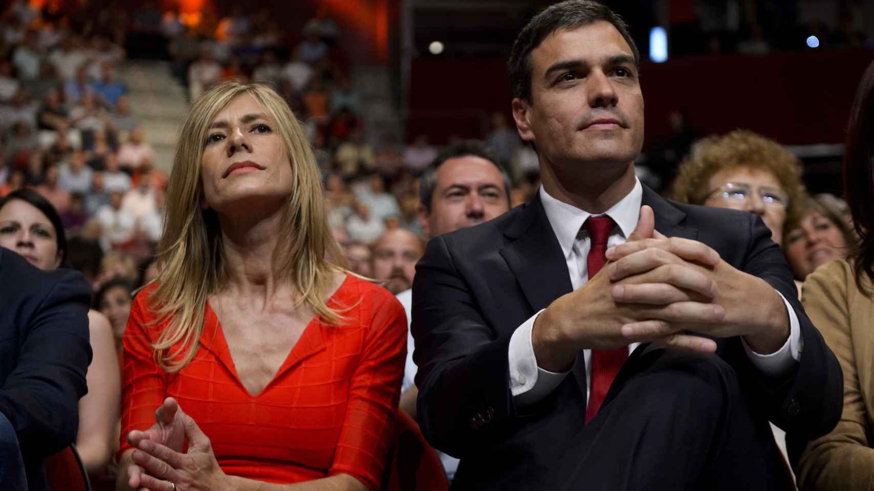 Begoña Gómez y Pedro Sánchez, en un acto del PSOE.