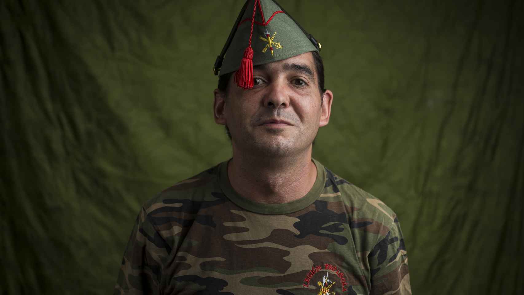 Sergio Guerrero Trueba, 40 años, caballero legionario. En la actualidad se encuentra desempleado tras su última experiencia como camarero.