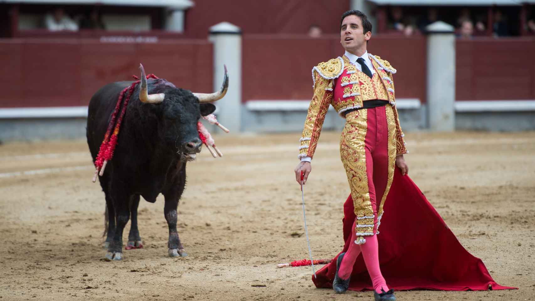 Juan Ortega, en un desplante al toro de su confirmación