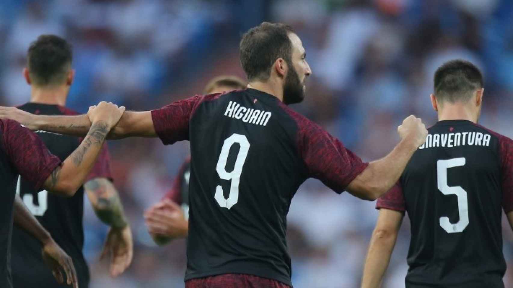 Higuaín no celebró su gol ante el Madrid. Foto: acmilan.com