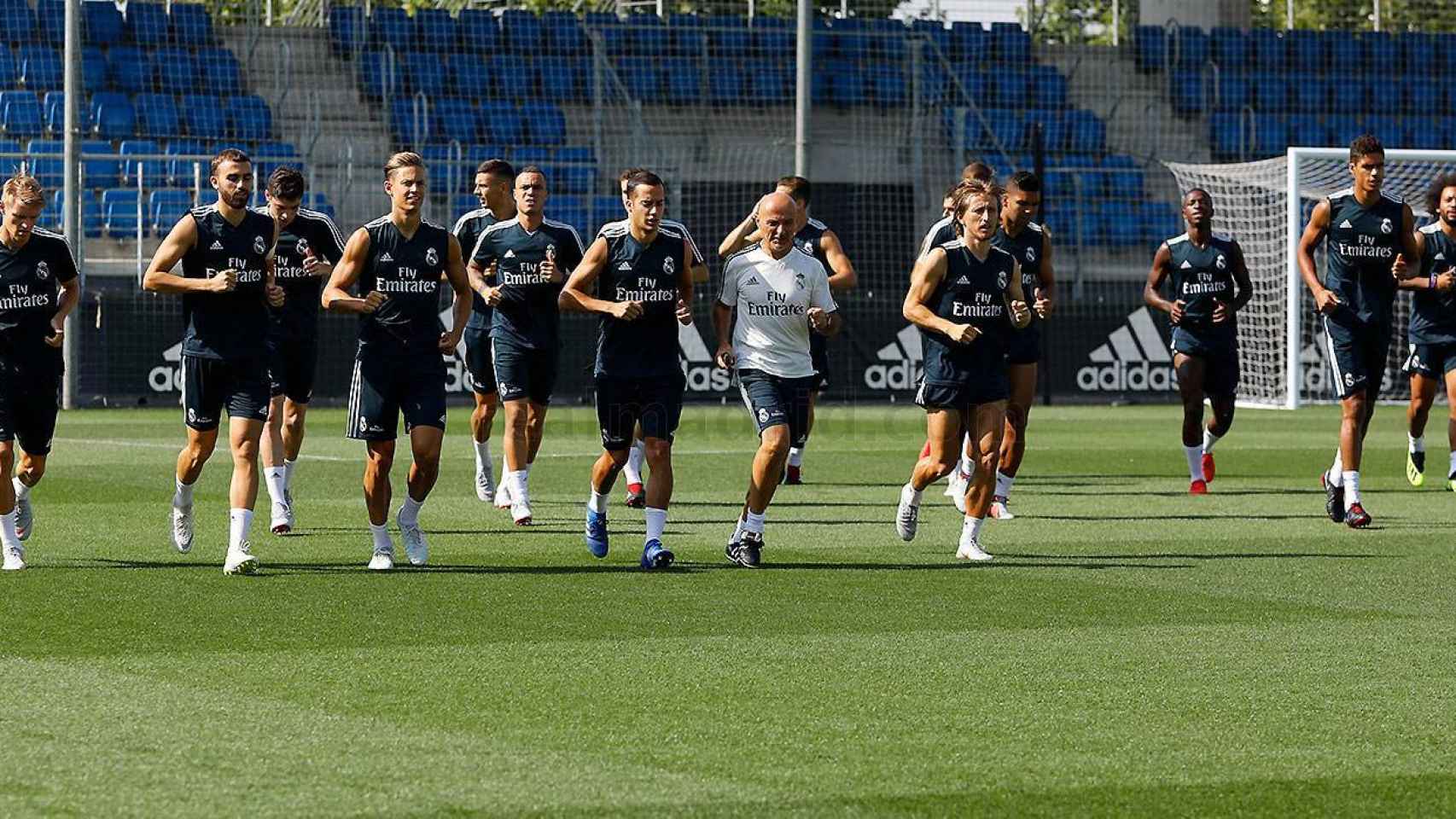 El Real Madrid entrenándose con la mirada en la Supercopa de Europa