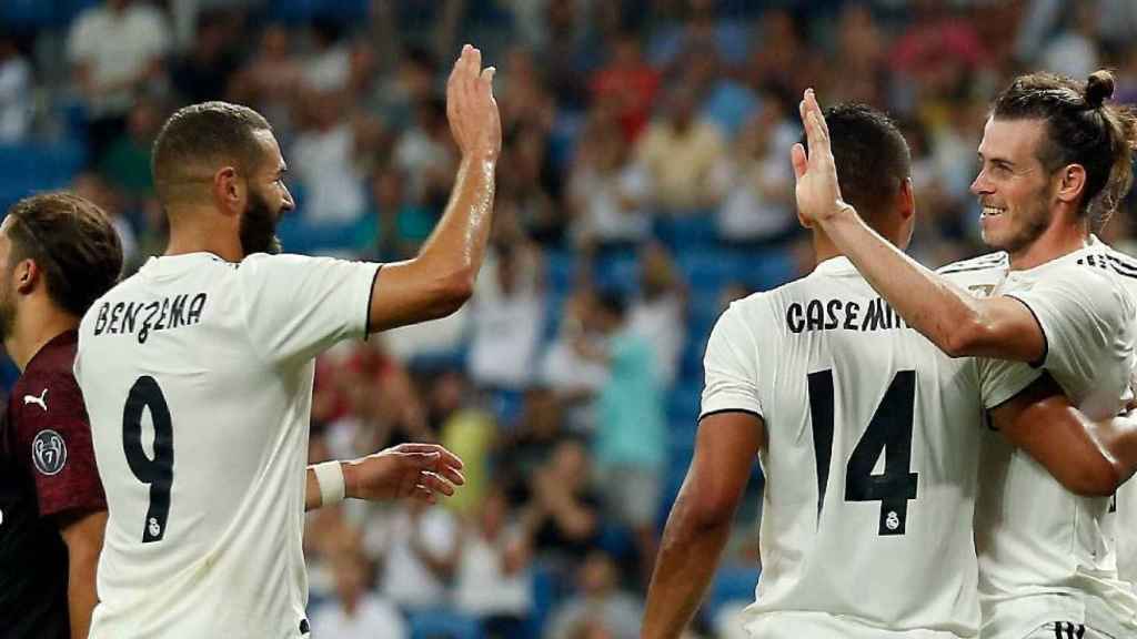 Bale, Benzema y Casemiro celebran un gol del Real Madrid
