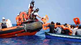 Aquarius segunda parte: pide puerto seguro a la UE tras rescatar a 141 inmigrantes