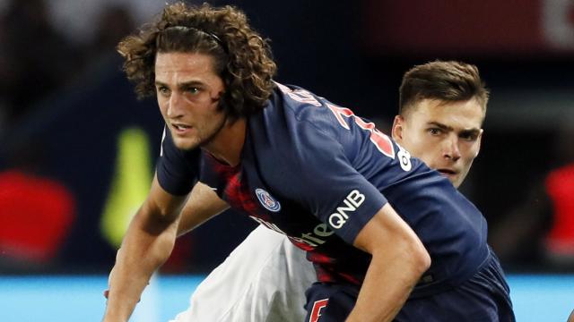 Rabiot durante un partido del PSG