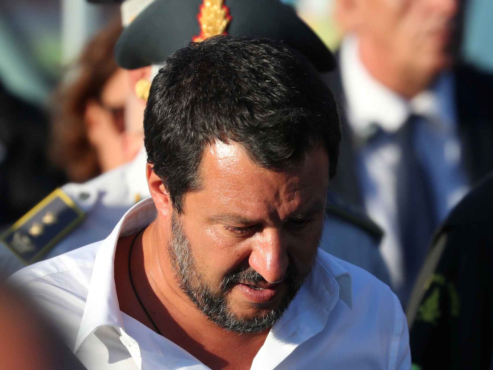 Salvini, durante su visita al lugar del suceso en Génova
