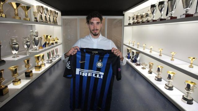 Vrsaljko presentado con el Inter. Foto: inter.it