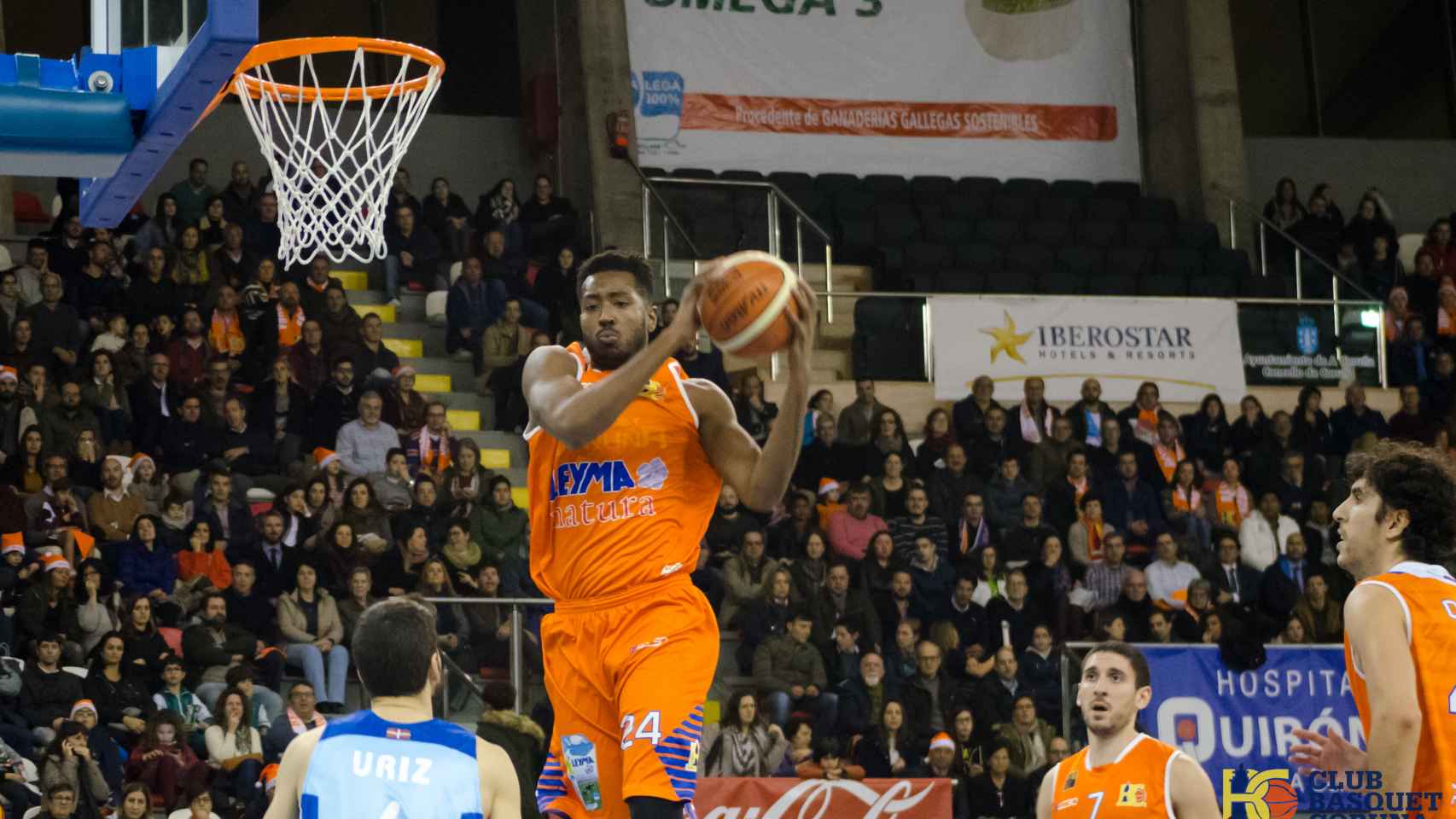 Larry Abia, jugador del Leyma Coruña. Foto: basquetcoruna.com