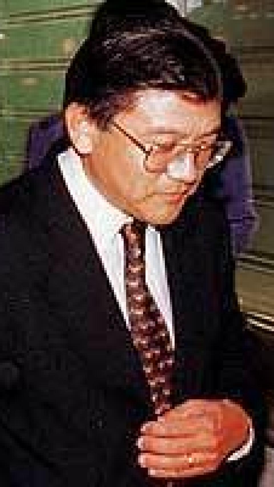 Nelson Sakaguchi.