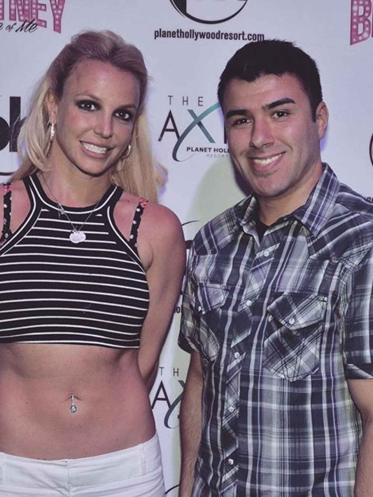 Britney Spears en su 'meet and greet' con un fan.