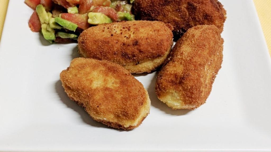 Nuggets de pollo, comida rápida para animar a los niños a participar en la  cocina