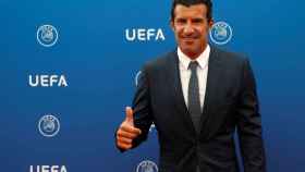 Luis Figo en un acto de la UEFA