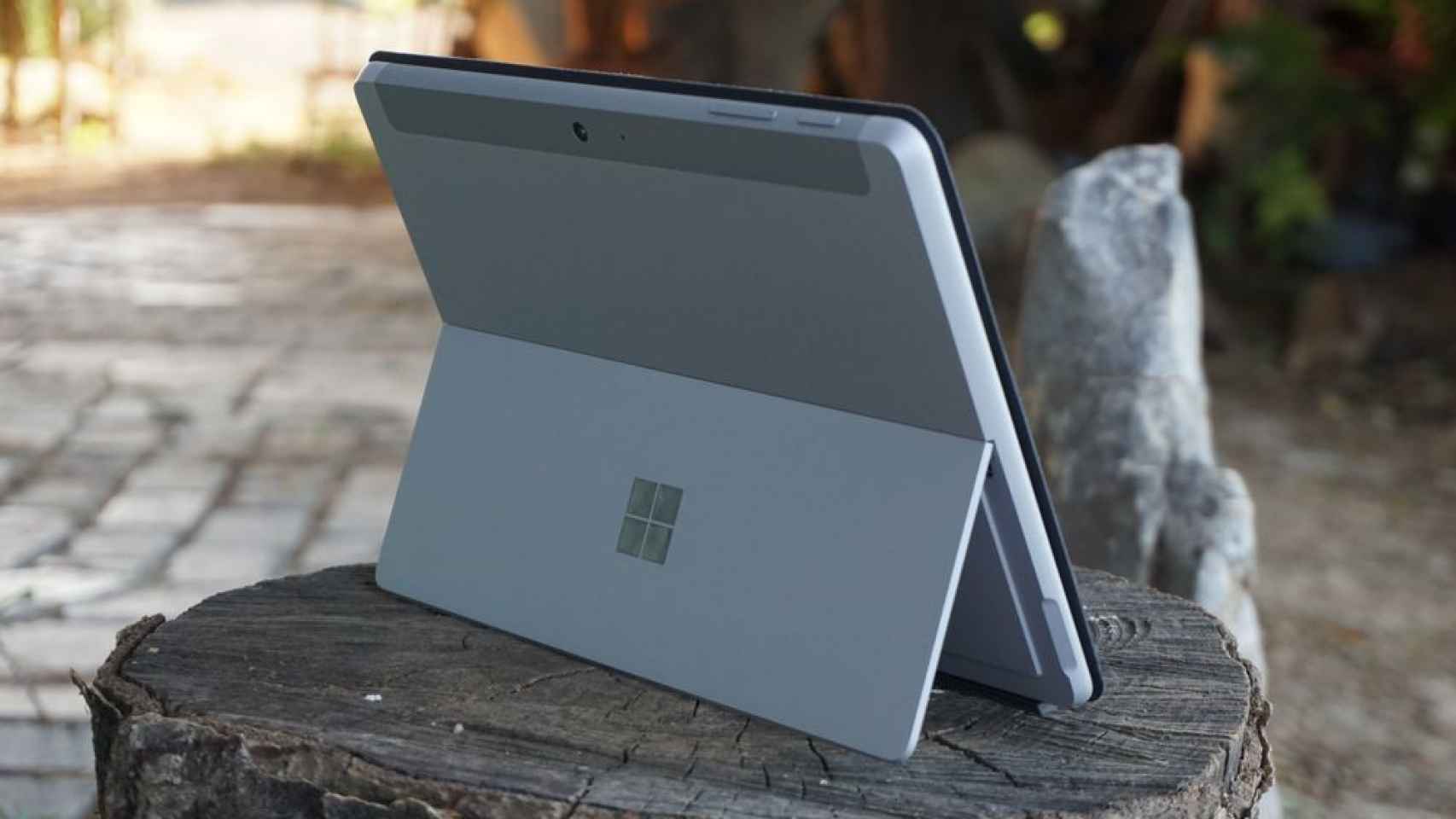  Microsoft Surface Go 3 - Pantalla táctil de 10,5 pulgadas -  Intel® Pentium® Gold - Memoria de 4 GB - 64 GB eMMC - Solo dispositivo -  Platino (último modelo) : Electrónica
