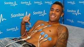 Mariano pasa reconocimiento médico con el Real Madrid y va a Valdebebas
