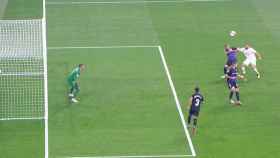 Gol de Benzema concedido por el VAR