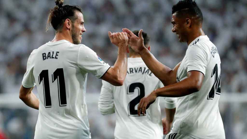Casemiro y Bale celebran un gol del galés