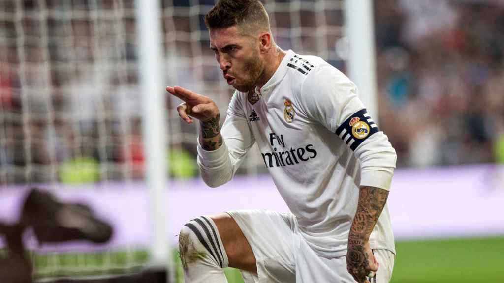 Sergio Ramos celebra un gol con el Real Madrid