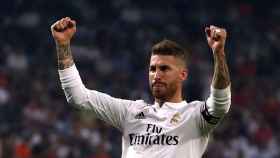 Sergio Ramos celebra su gol tras marcar el penalti