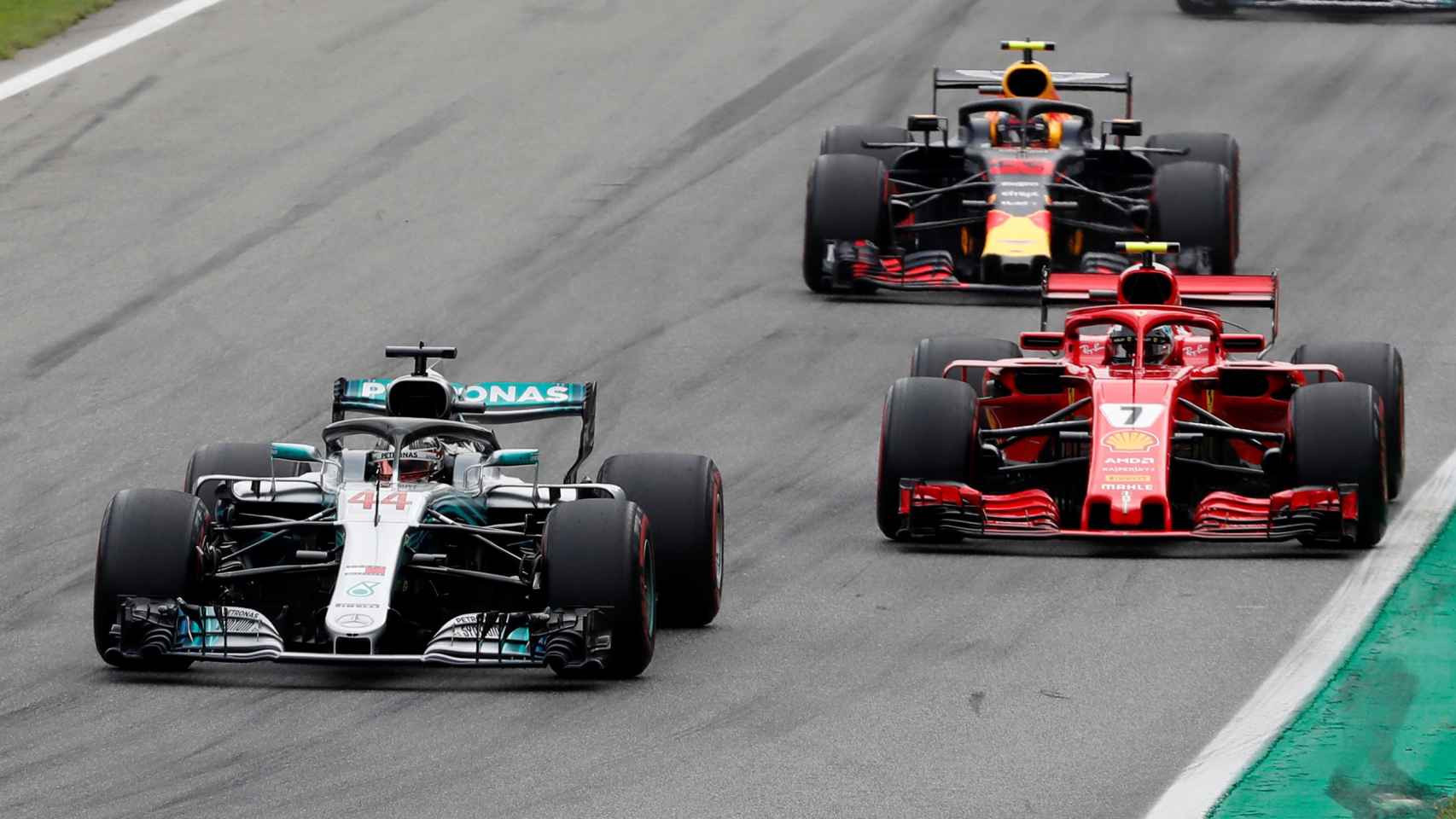 Hamilton adelanta a Raikkonen en el Gran Premio de Monza