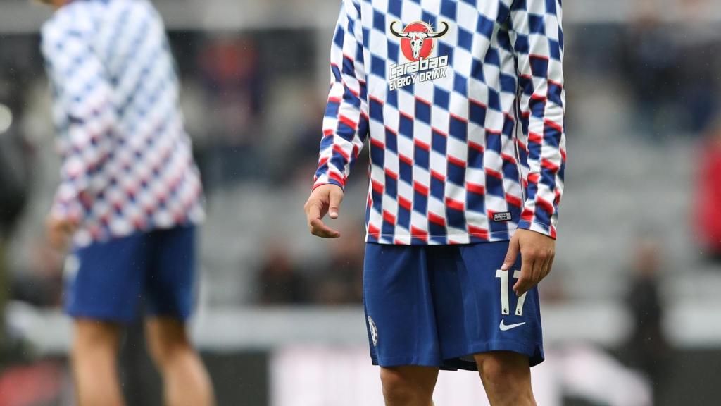 Kovacic, durante un calentamiento con el Chelsea