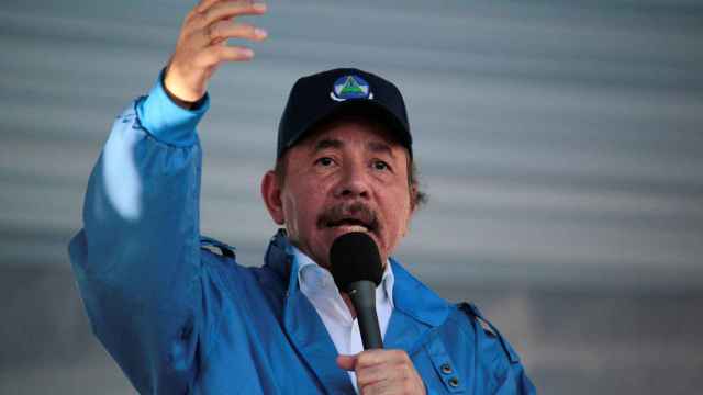 Daniel Ortega, presidente de Nicaragua, se dirige a los asistentes al acto del 40º aniversario de la revolución sandinista.
