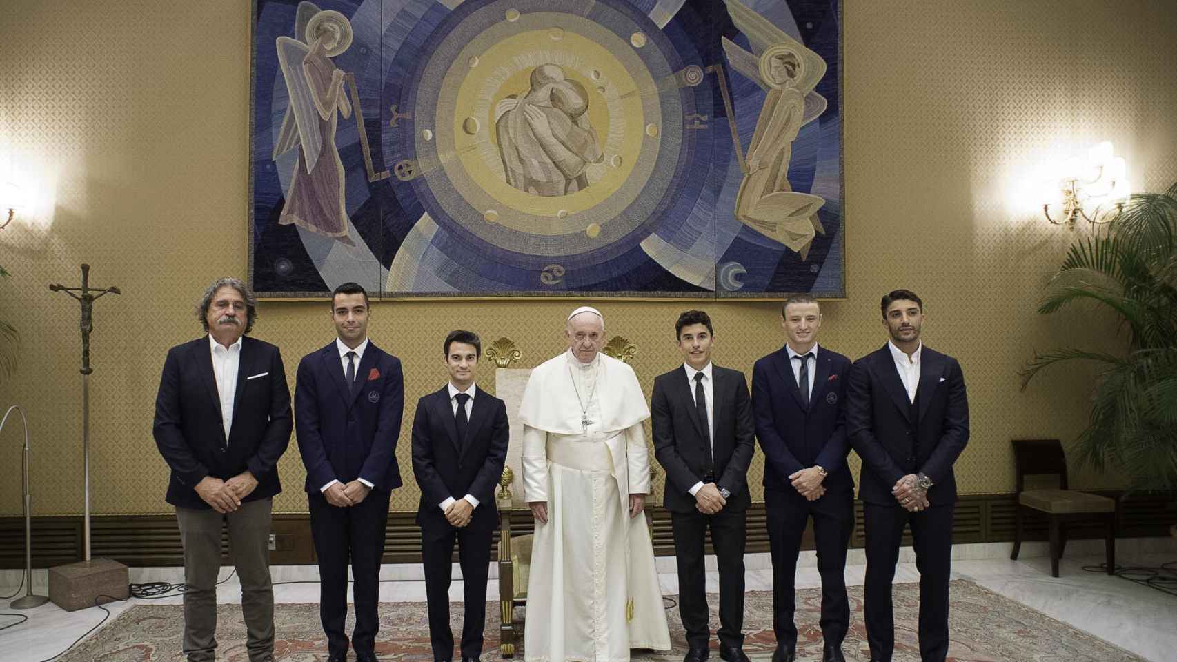 El Papa recibe a MotoGP: “Sed campeones en la vida antes que en el deporte”