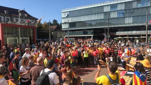 Manifestación independentista en Berna a la que ha asistido Rovira.