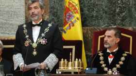 El Tribunal Supremo y del Consejo General del Poder Judicial, Carlos Lesmes junto al Rey Felipe VI.