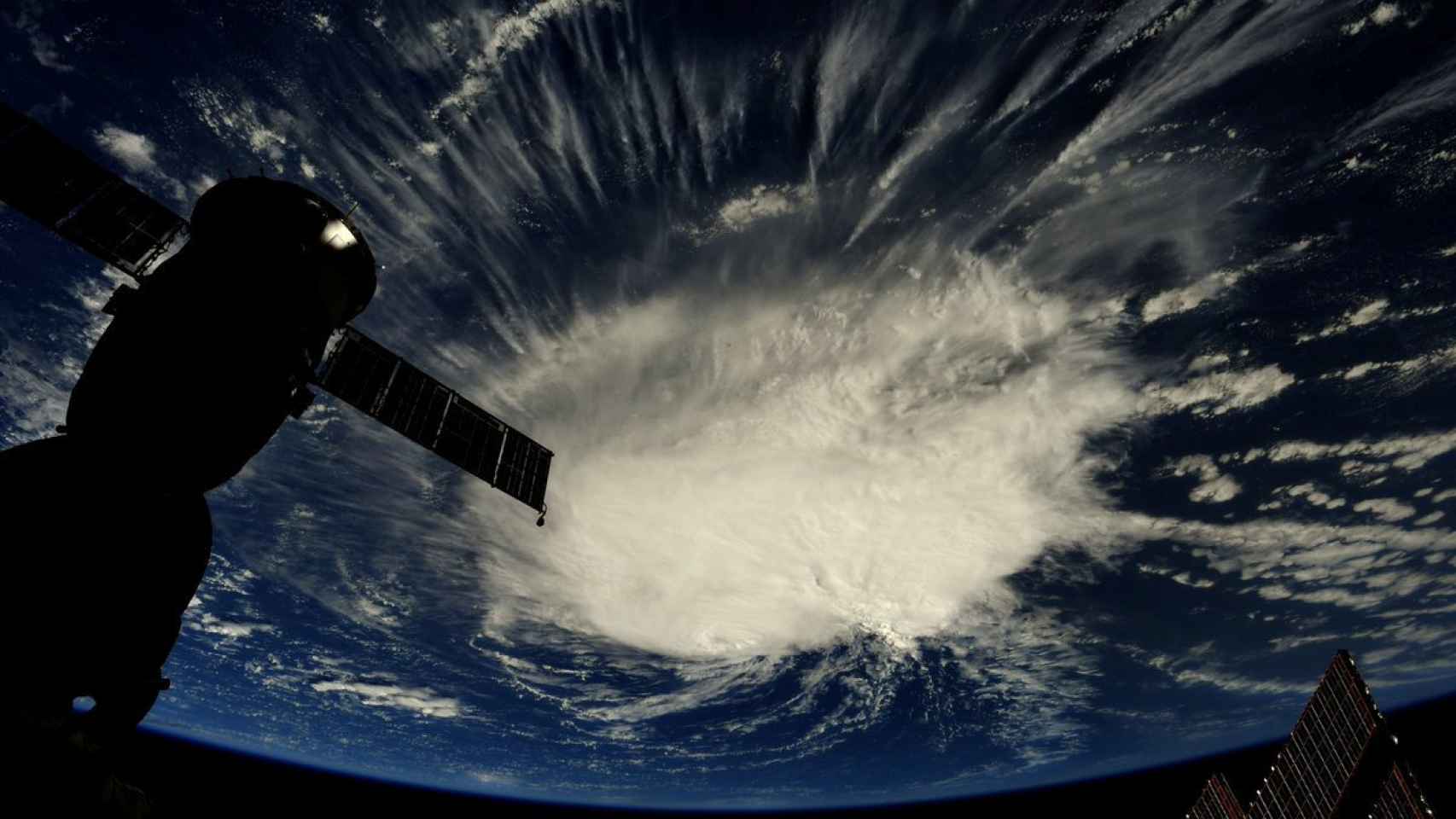 Foto del huracán 'Florence' tomada desde la Estación Espacial Internacional.