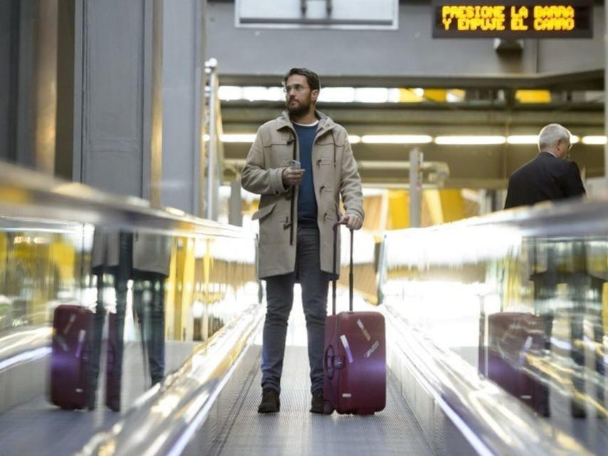 Màxim Huerta en uno de sus viajes para presentar sus libros de éxito. Dani Pozo.