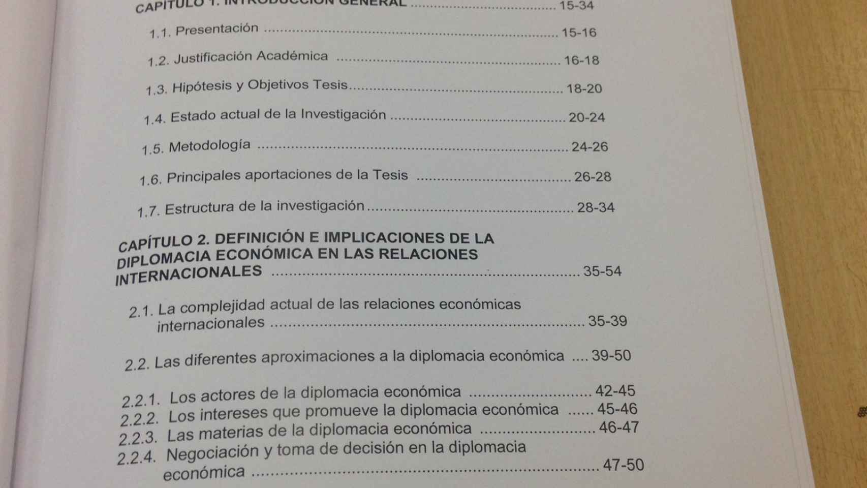Primera página del índice de la tesis de Sánchez.
