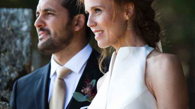 María Castro junto a José Manuel Villalba en su boda.
