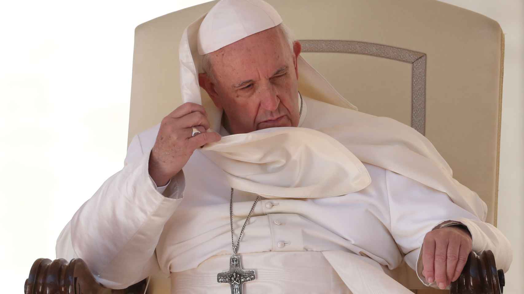 El Papa fulmina a un sacerdote chileno acusado de abusos a menores