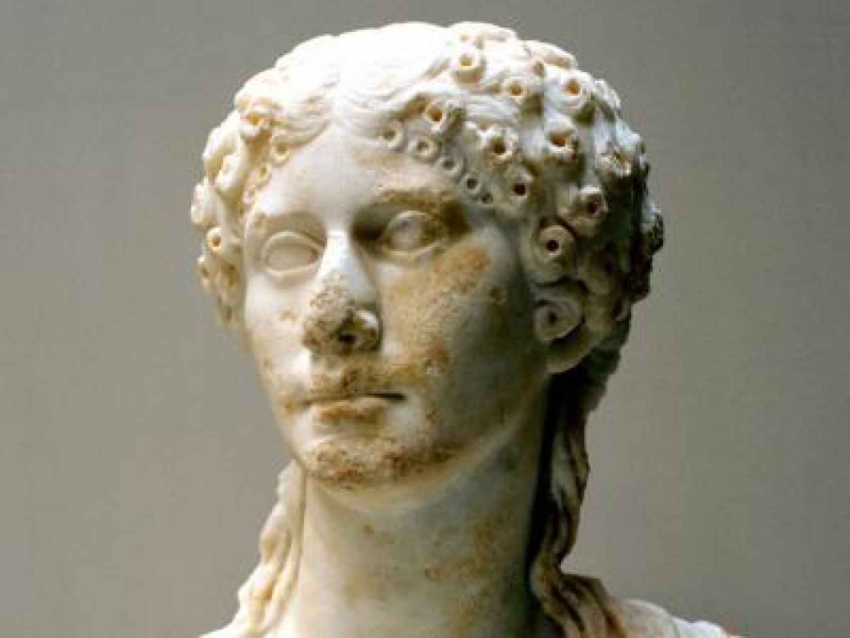Agripina.