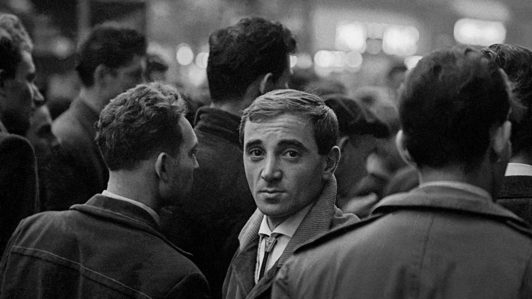 Charles Aznavour en París, 1956.