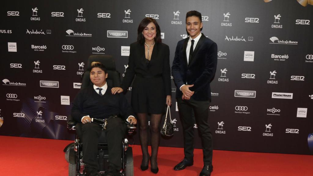 Gustavo, Isabel y Diego en un evento reciente.