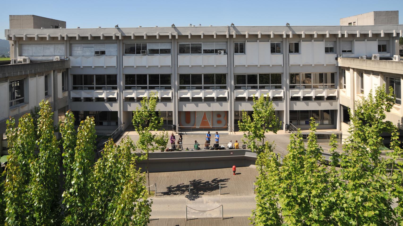 Mejor Universidad Para Estudiar Medicina En España
