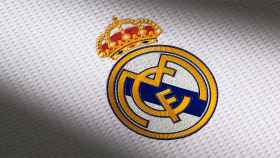 Camiseta con el escudo del Real Madrid